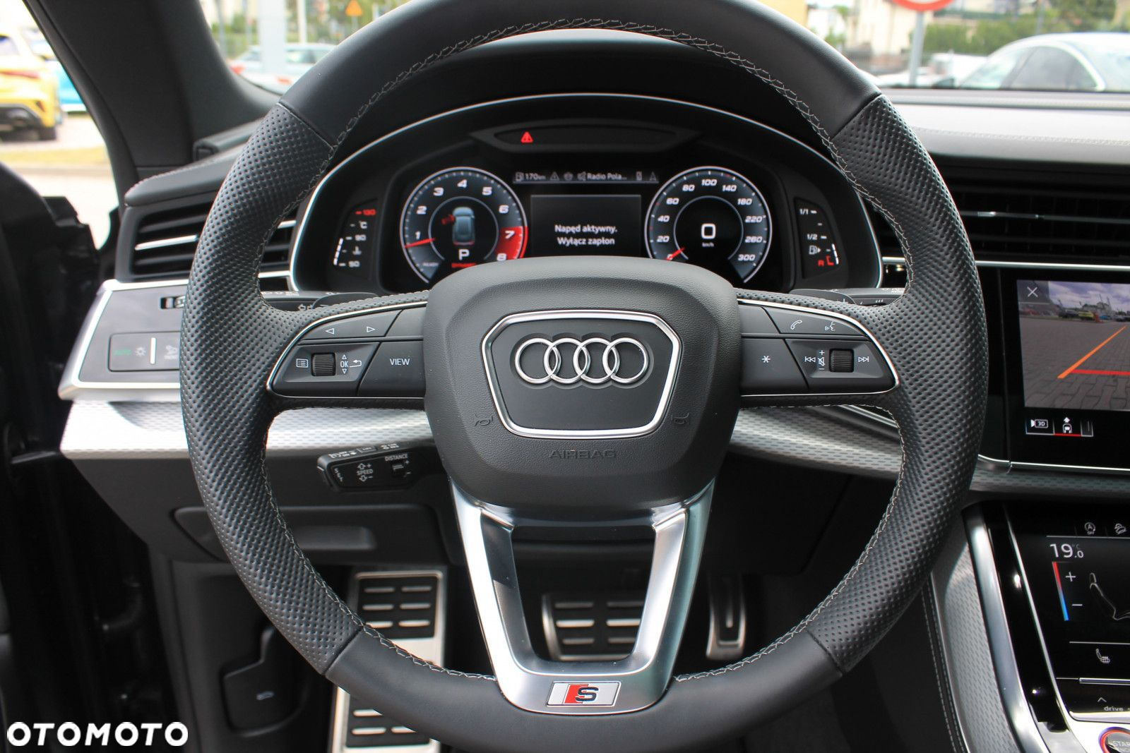 Audi SQ8 - 19