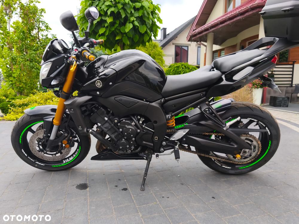 Yamaha FZ - 10