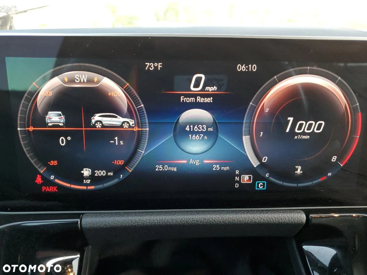 Mercedes-Benz GLA - 8