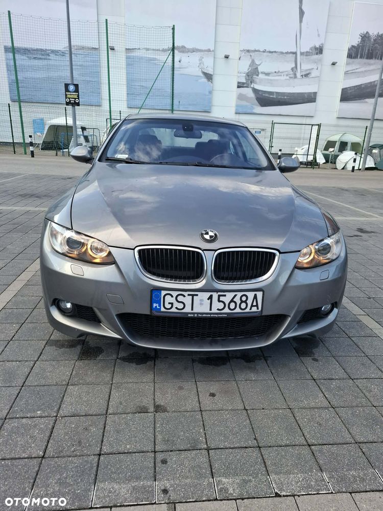 BMW Seria 3 325i - 1