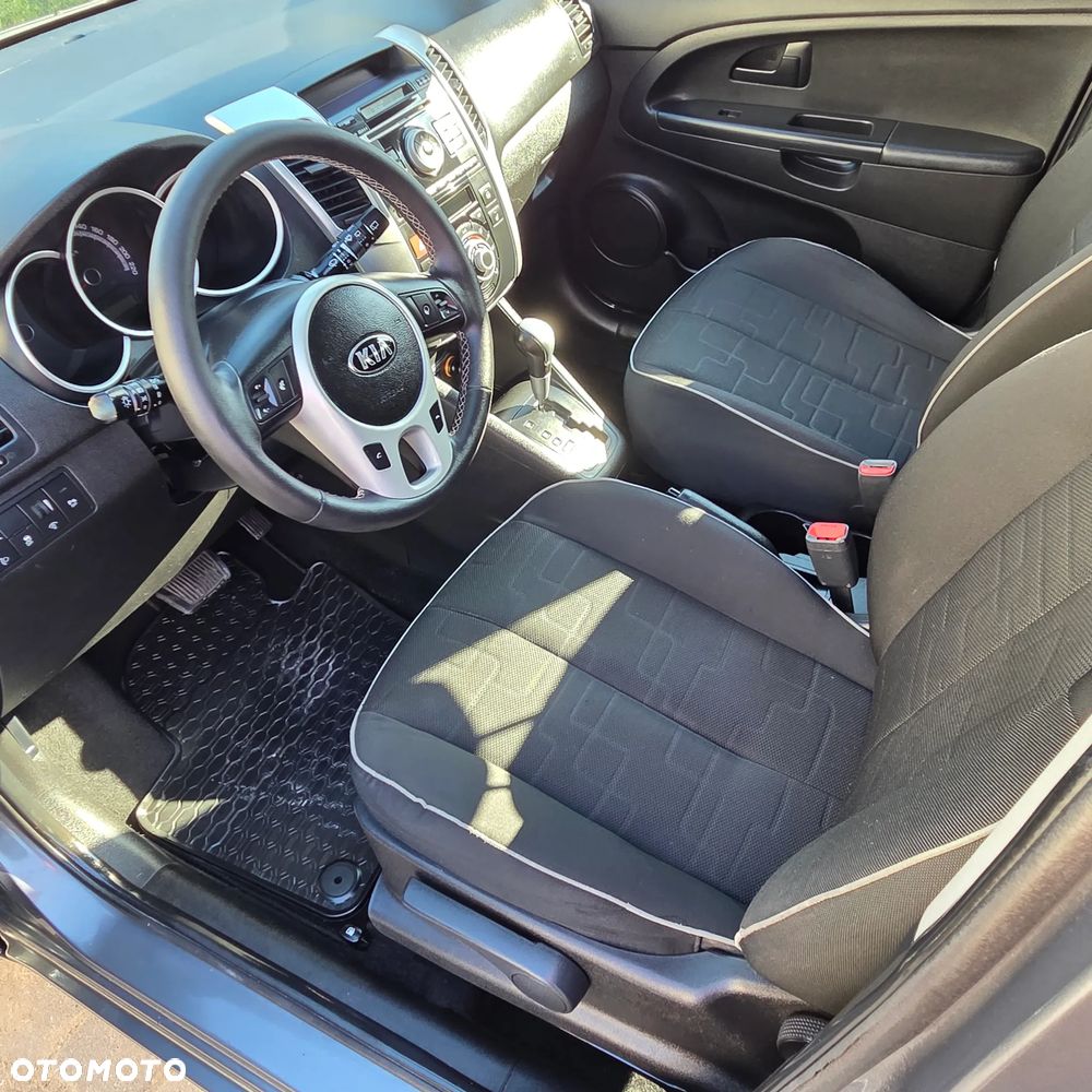 Kia Venga 1.6 CVVT Automatik Vision - 10