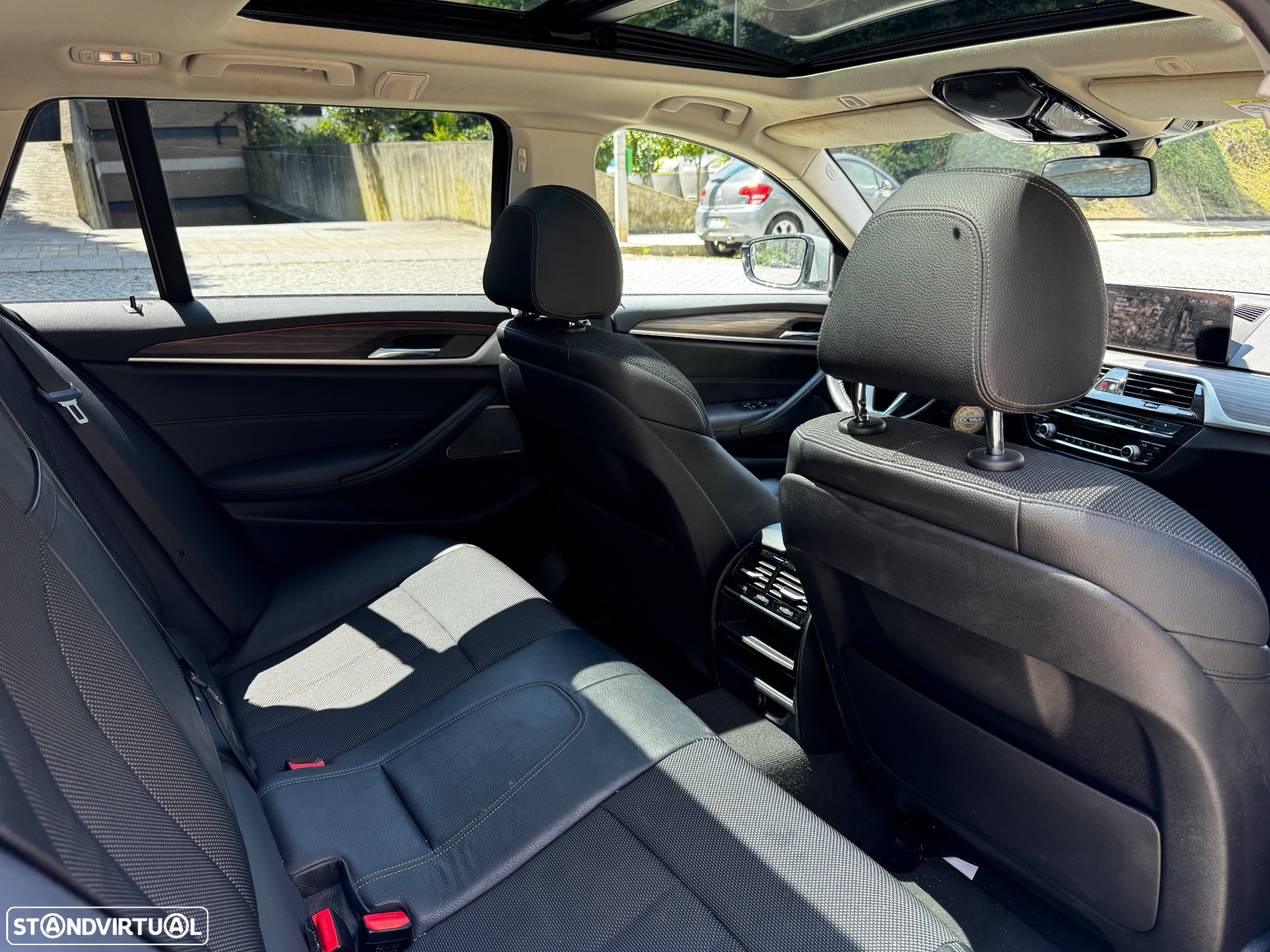 BMW 525 d Touring Aut. Sport Line - 12