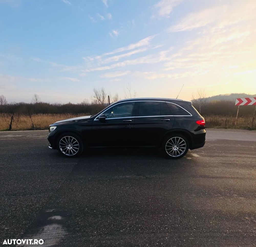 Mercedes-Benz GLC 220 d 4Matic 9G-TRONIC AMG Line - 6