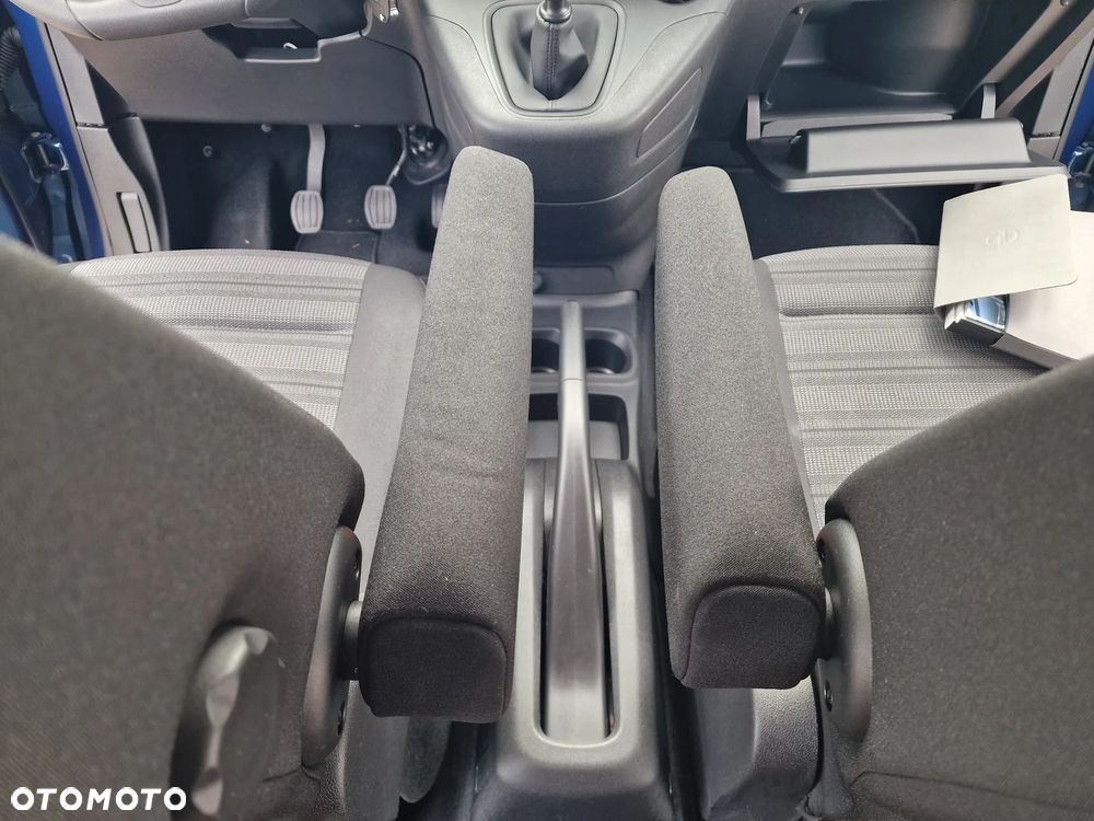 Opel Combo - 37