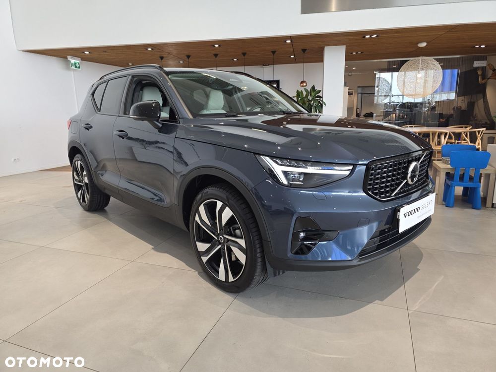 Volvo XC 40 - 4