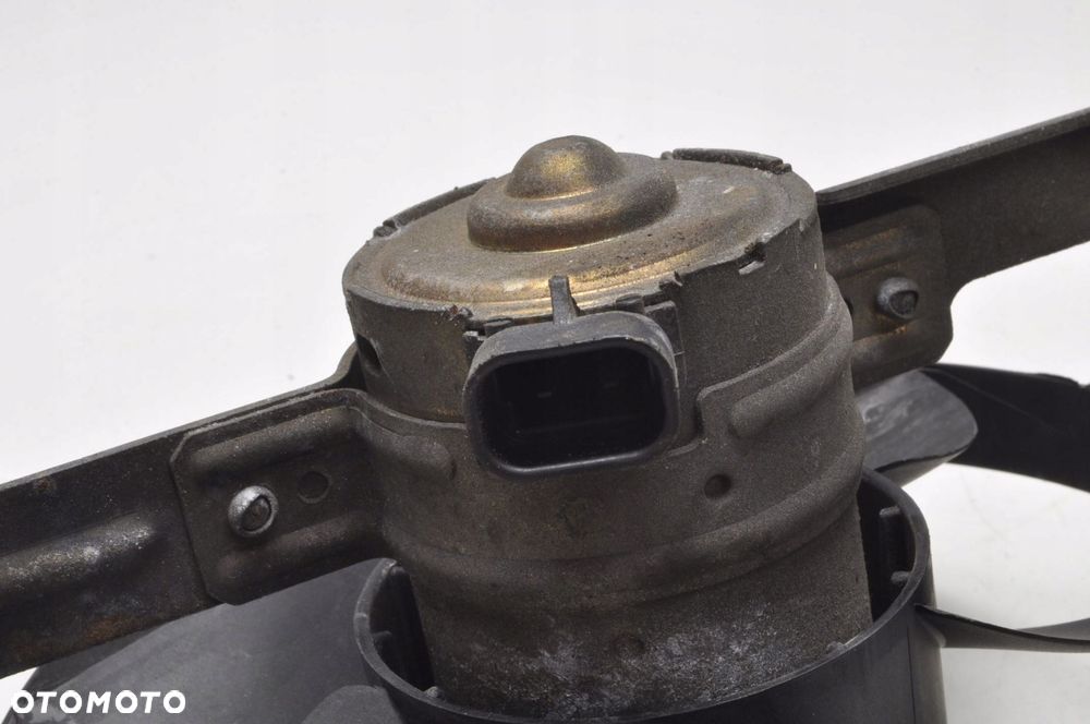 PORSCHE 986 2.7 WENTYLATOR CHŁODNICY 98662403601 - 3