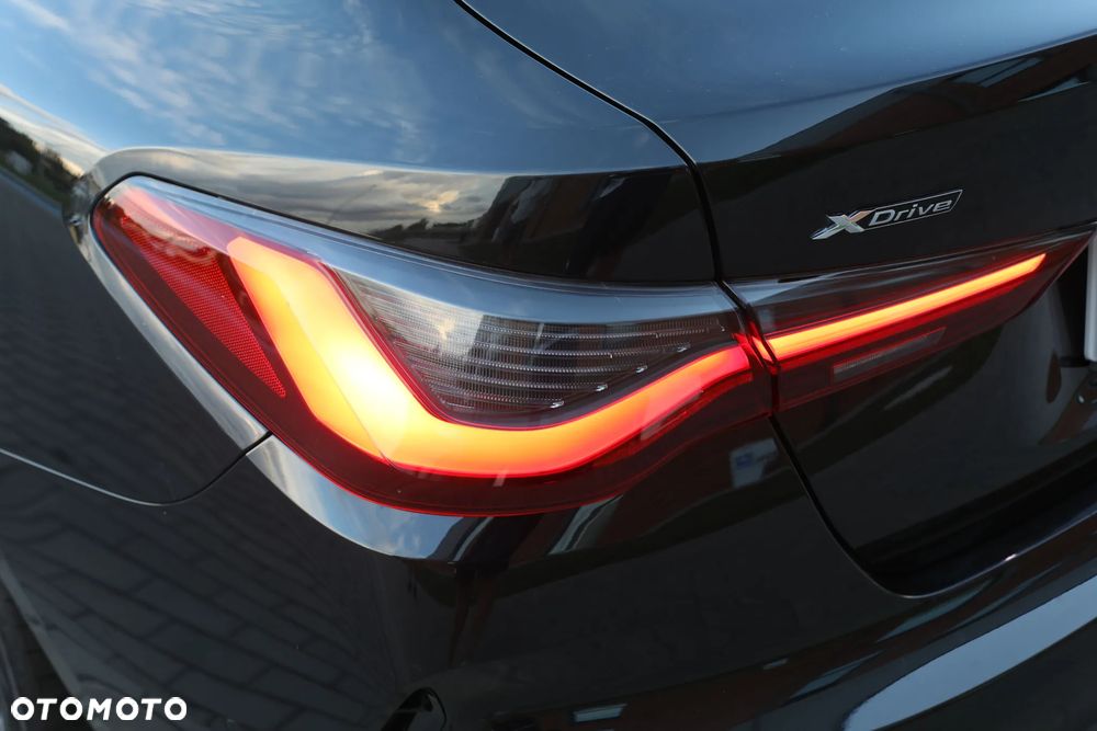 BMW Seria 4 420d xDrive mHEV - 19