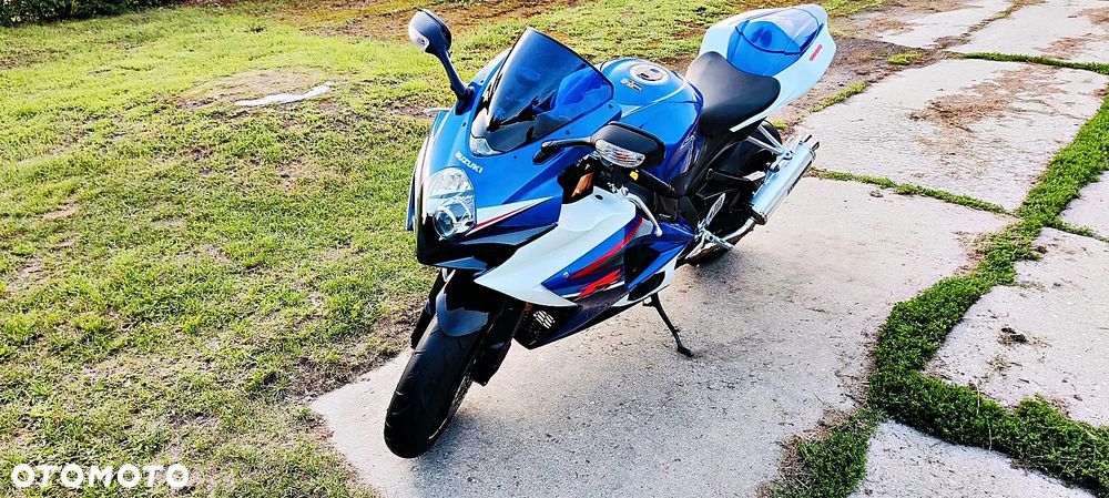 Suzuki GSX-R - 3