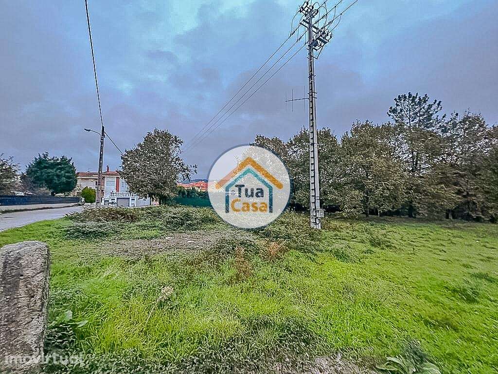 Terreno Rústico com Viabilidade de Construção em São Pedro do Sul - Grande imagem: 4/17