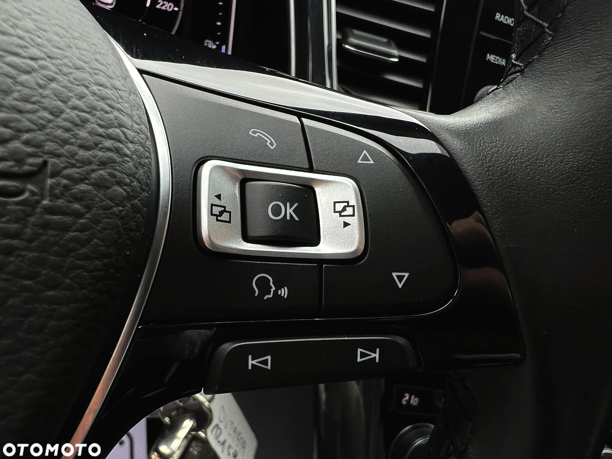 Volkswagen T-Roc 2.0 TSI 4Motion DSG Sport - 23