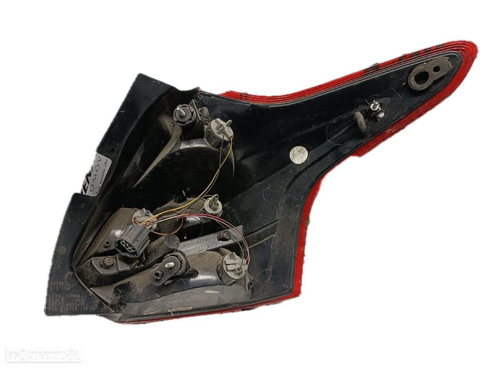 Farolim Esq Ford Focus Iii - 2