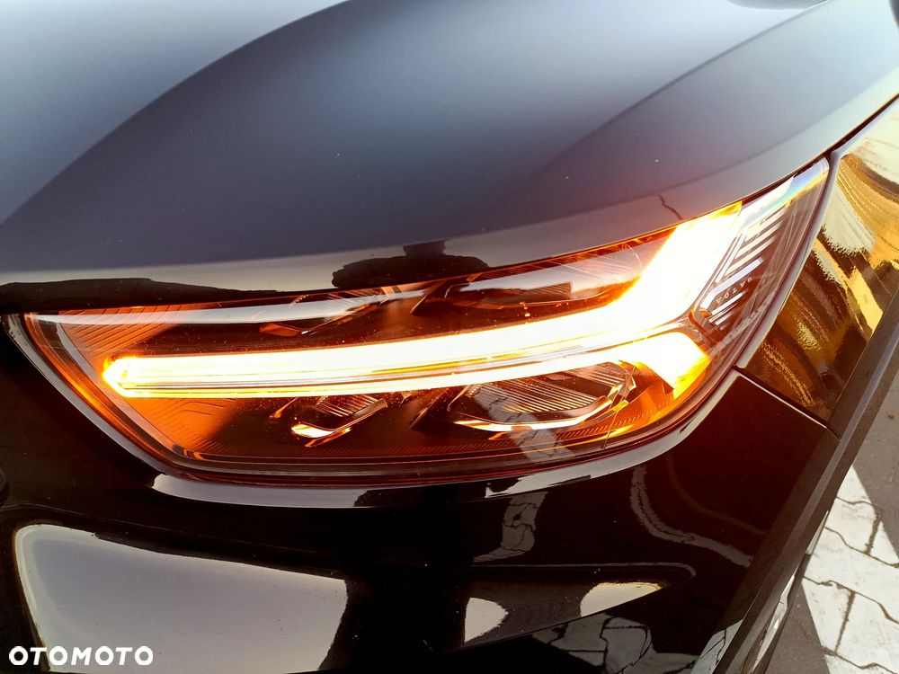 Volvo XC 40 T2 Momentum Core - 37