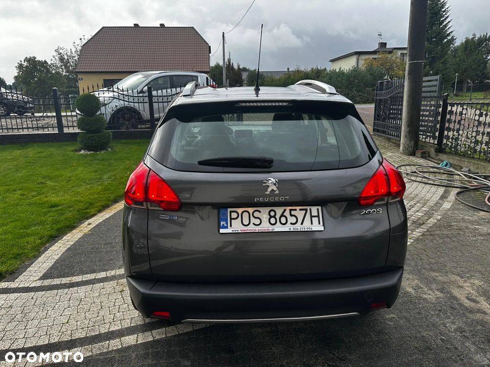 Peugeot 2008 1.6 BlueHDi Allure S&S - 3
