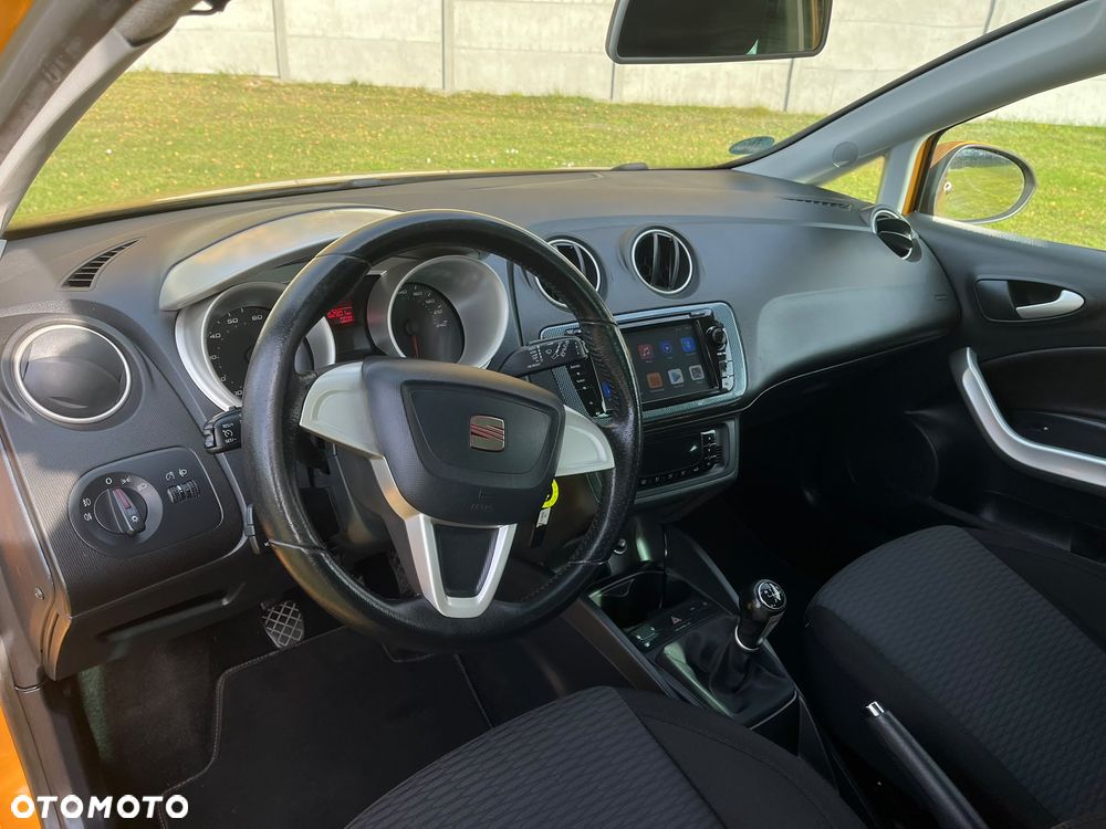 Seat Ibiza SC 1.4 16V Style - 27