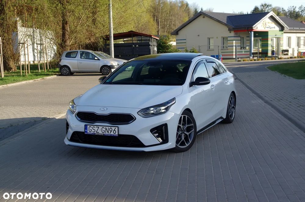 Kia ProCeed 1.6 CRDi DCT7 SCR GT LINE - 9