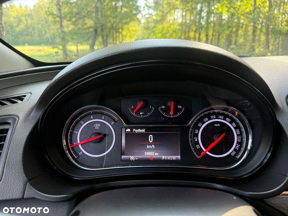 Opel Insignia CT 2.0 CDTI - 10