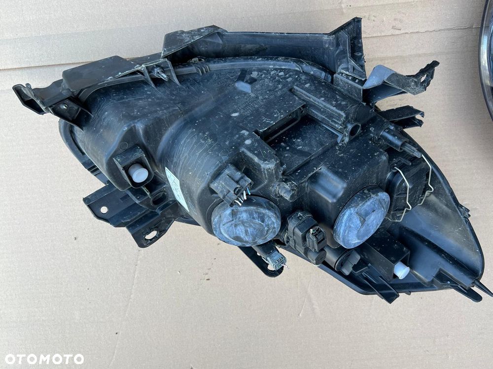 Lampa soczewka reflektor lewa prawa przód Renault Clio III Grandtour - 8