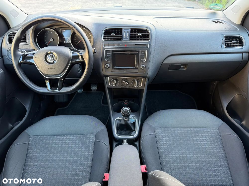 Volkswagen Polo 1.2 TSI BMT Comfortline - 17