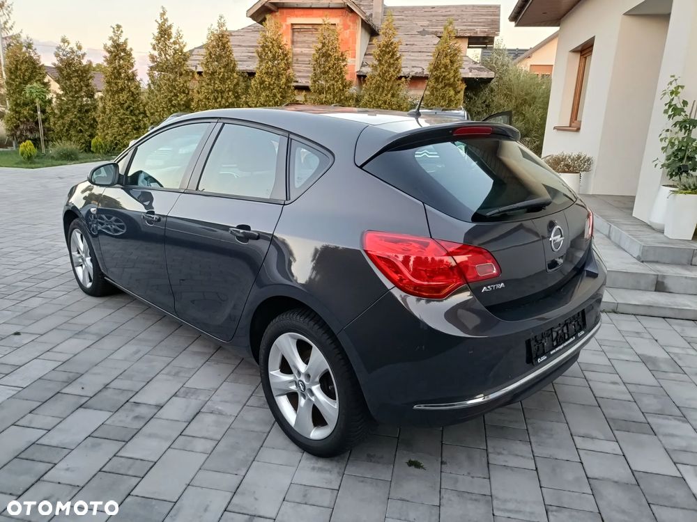 Opel Astra - 7