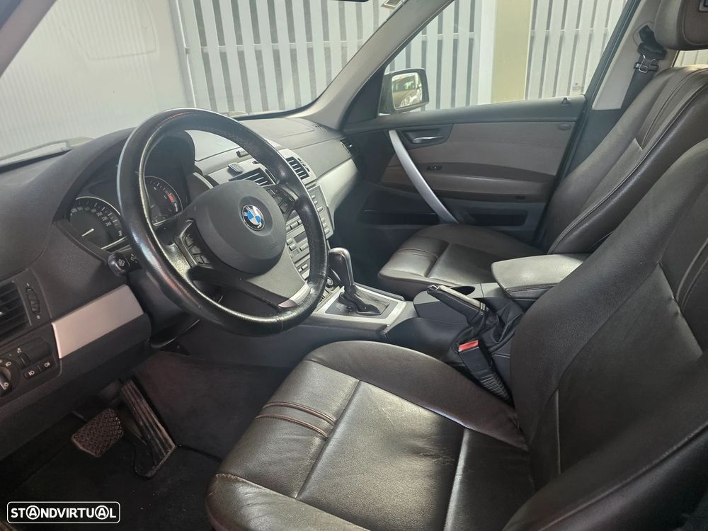 BMW X3 2.0 dA - 11
