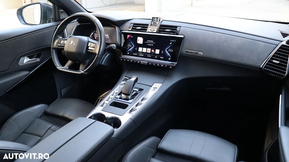 DS Automobiles DS 7 Crossback 1.6 PHeV AWD 300 EAT8 OPERA - 22