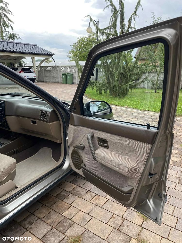 Renault 19 1.8 RN - 3