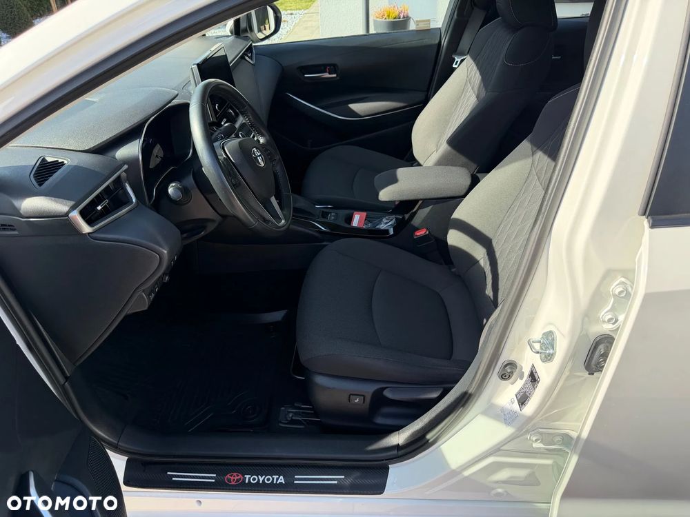 Toyota Corolla 1.8 Hybrid Comfort - 16