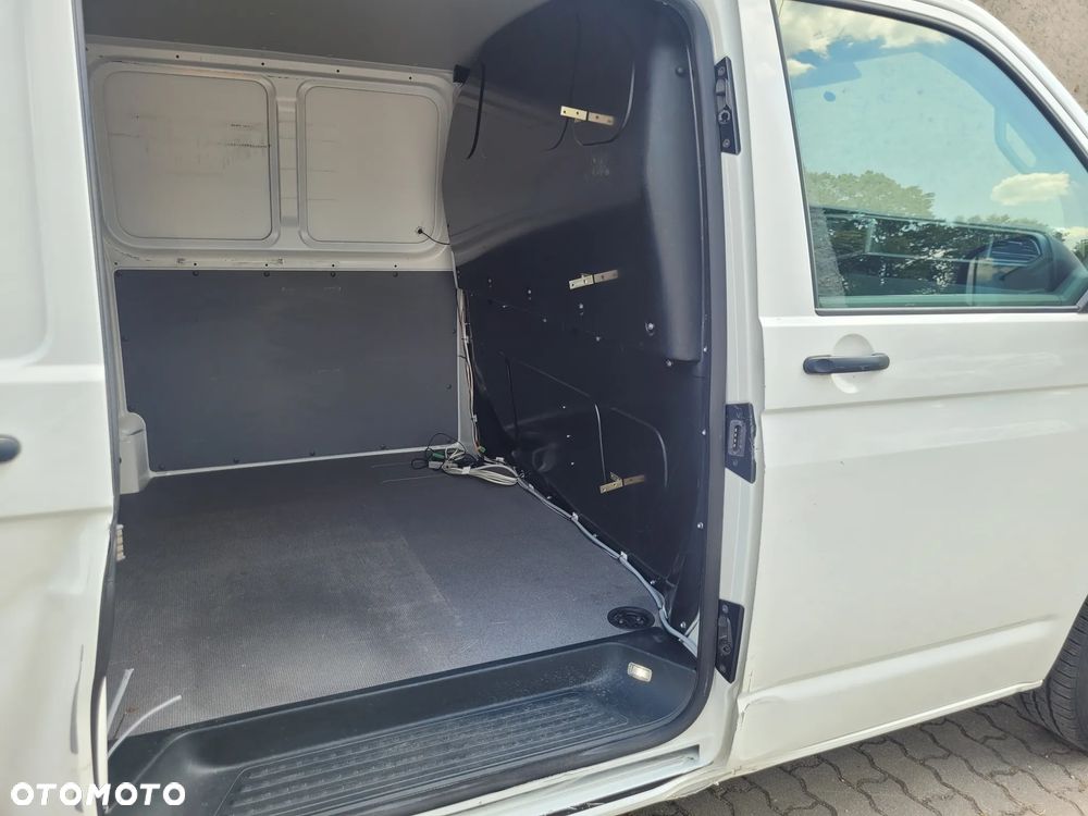 Volkswagen T6.1 Transporter - 4