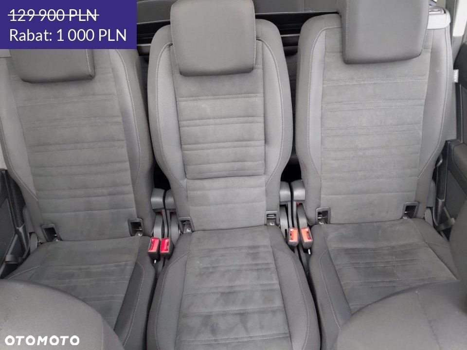Volkswagen Touran - 22