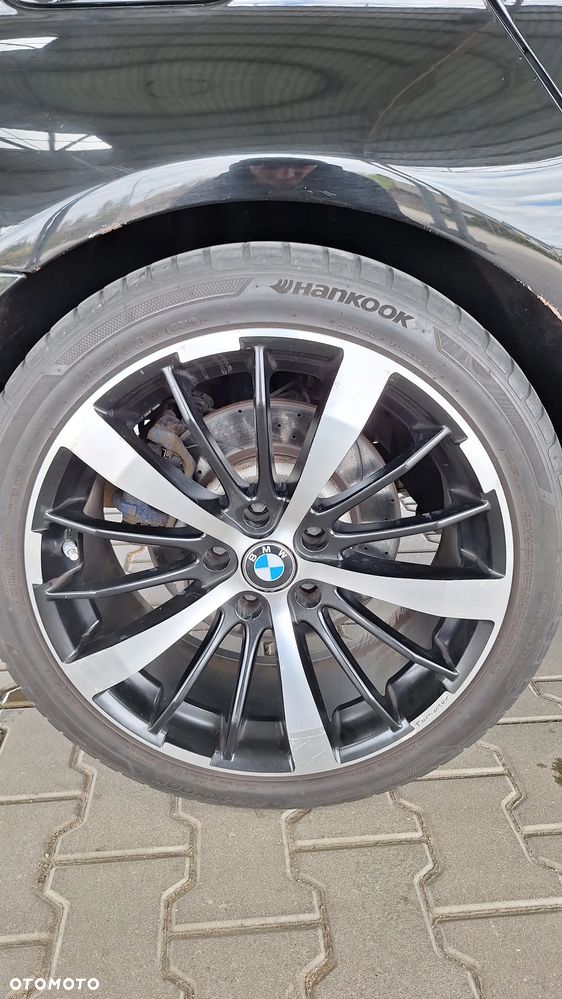 BMW Seria 5 525d xDrive Sport-Aut - 31