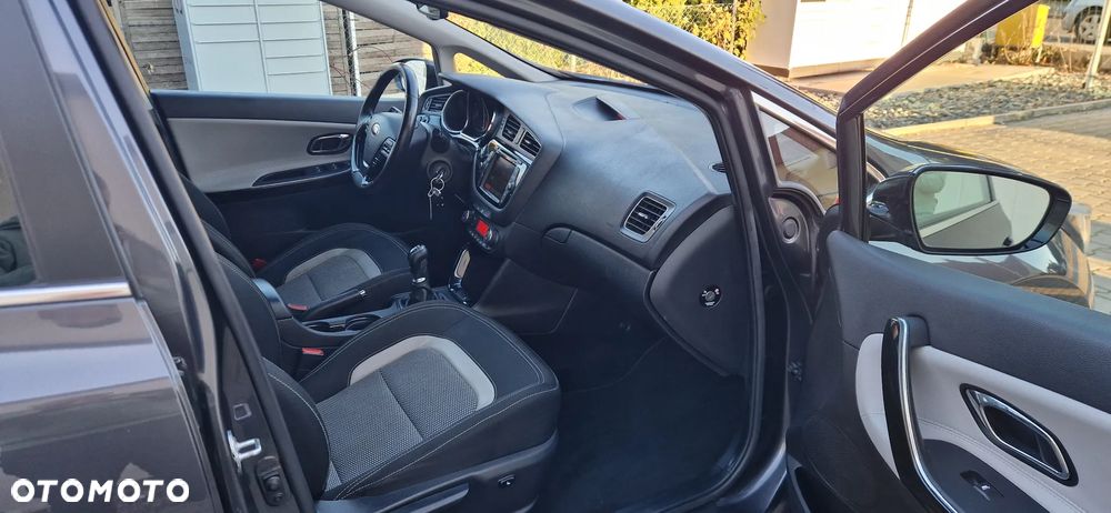 Kia Ceed Cee'd 1.6 GDI Business Line - 23