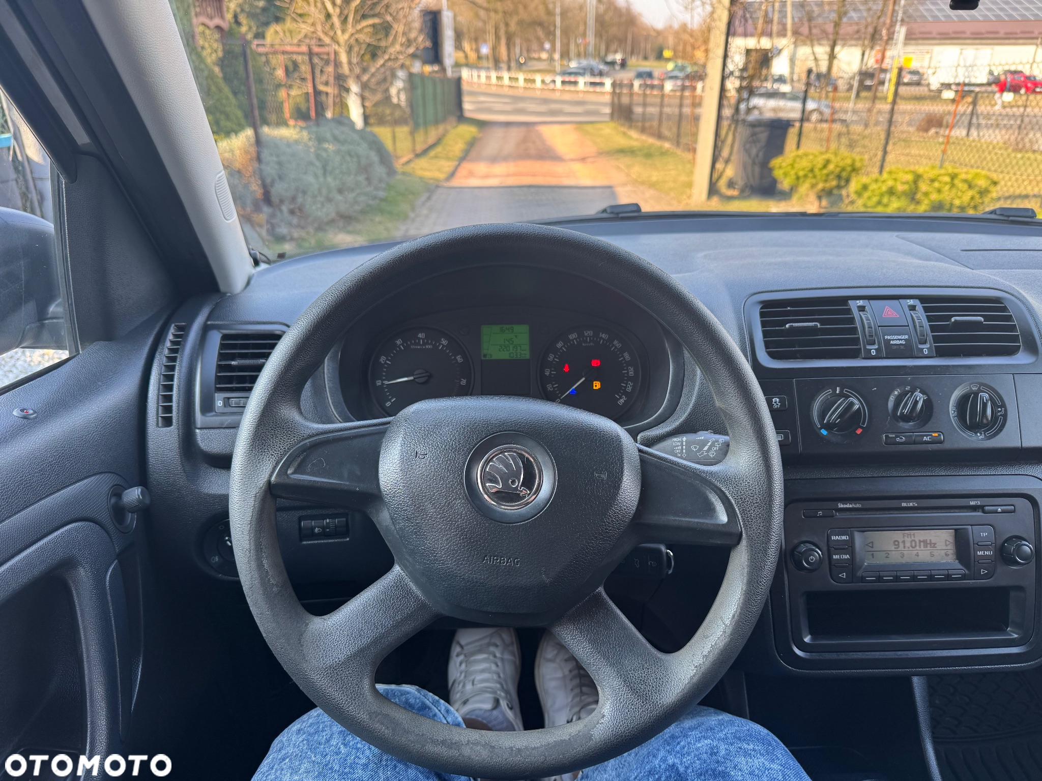 Skoda Roomster 1.4 MPI PLUS EDITION - 21