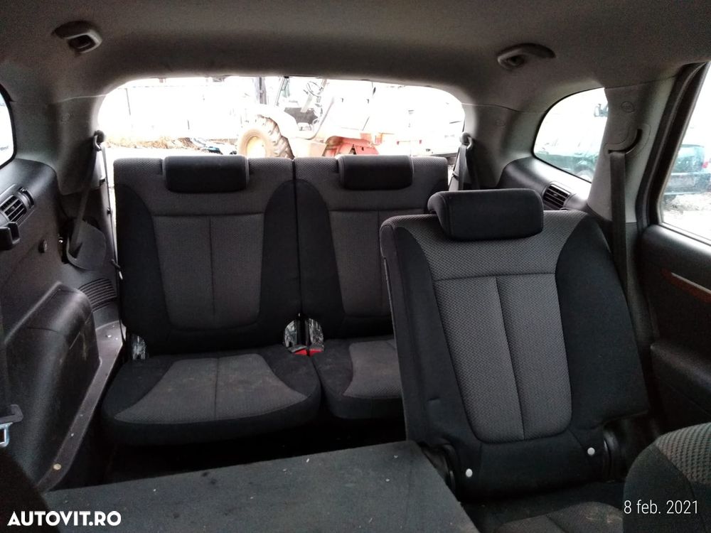 Dezmembrari  Hyundai SANTA FE 2 (CM)  2005  > 0000 2.2 CRDi GLS 4x4 M - 10