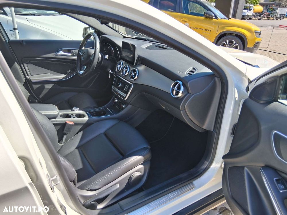 Mercedes-Benz GLA 220 4MATIC - 7