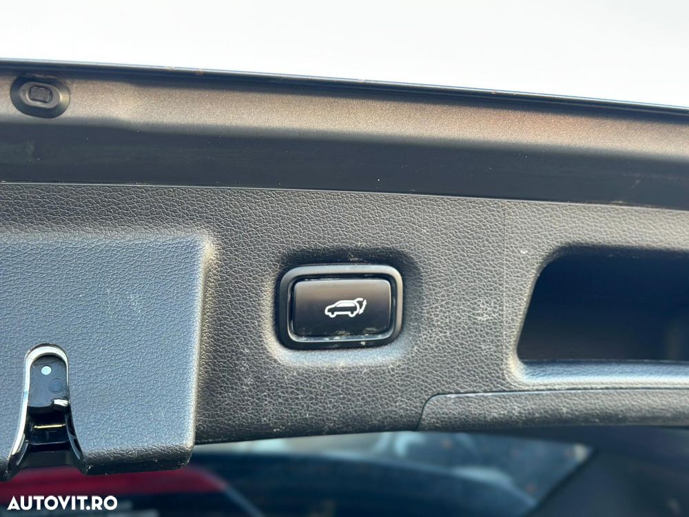 Hyundai Santa Fe - 23