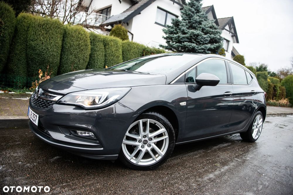 Opel Astra 1.4 Turbo Edition - 1