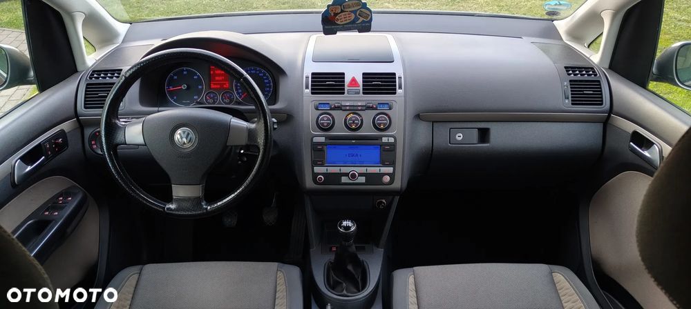 Volkswagen Touran 1.9 TDI DPF Cross - 15