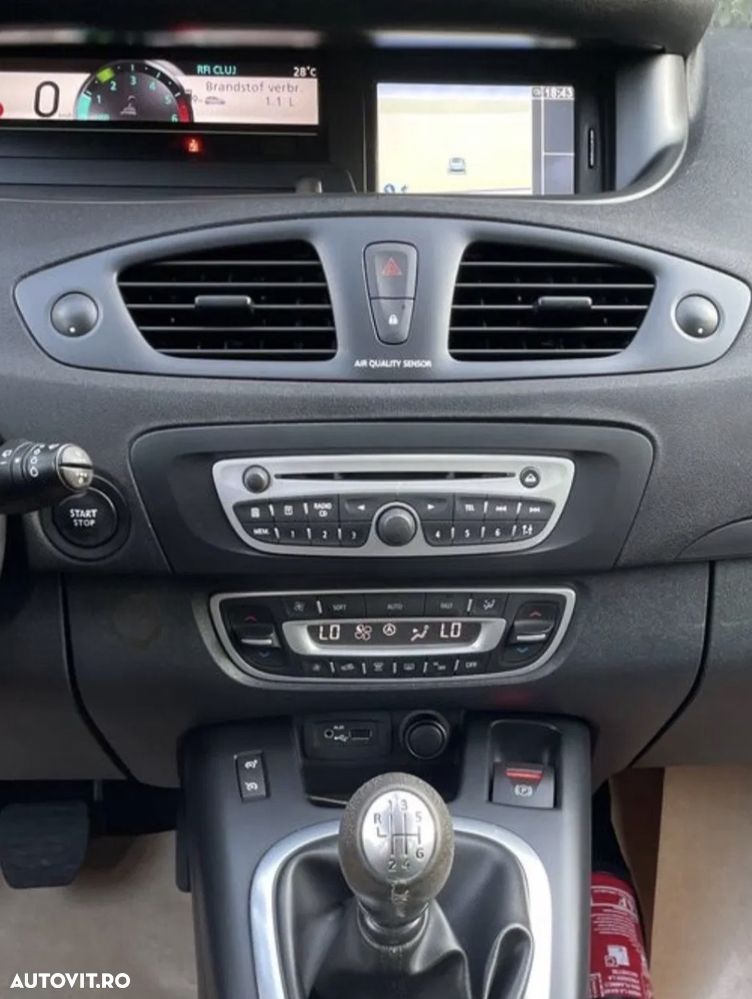 Renault Scenic - 33