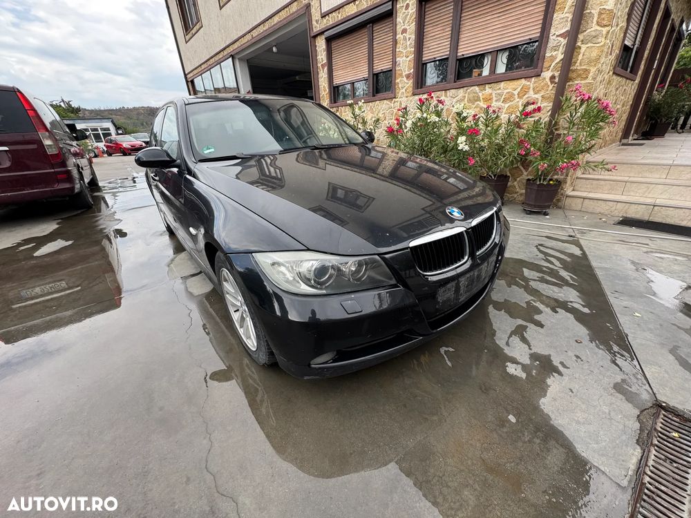 Dezmembram BMW 320 e90/e91 An fabr 2008 N47D20A manuala - 1