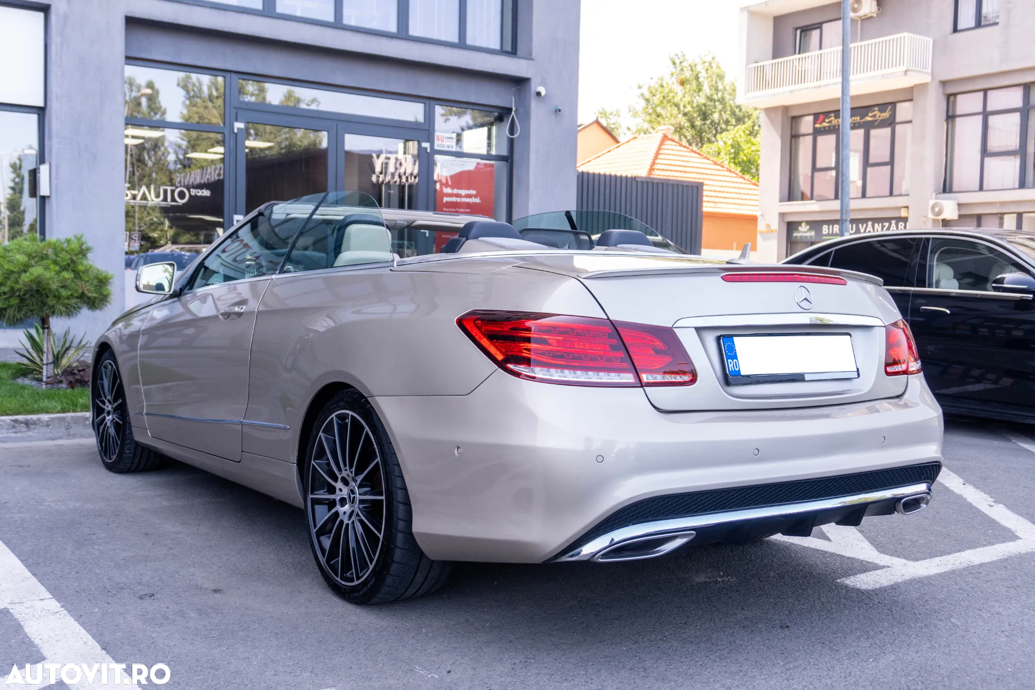 Mercedes-Benz E - 5