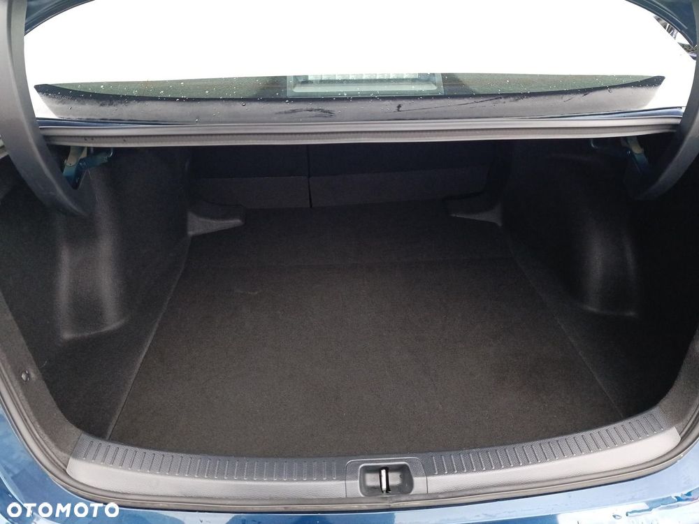 Toyota Corolla 1.8 Hybrid Comfort - 14