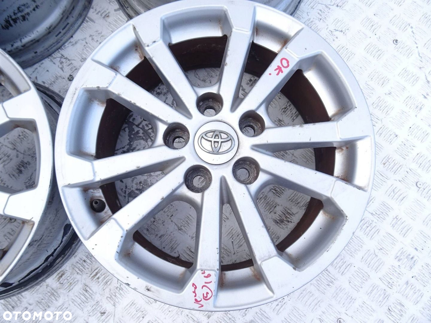 Alufelgi KPL. Toyota Verso 16" 5x114.3 ET 39 - 4
