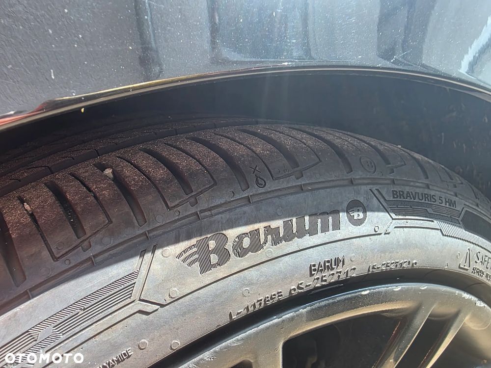 BMW Seria 3 320i - 21