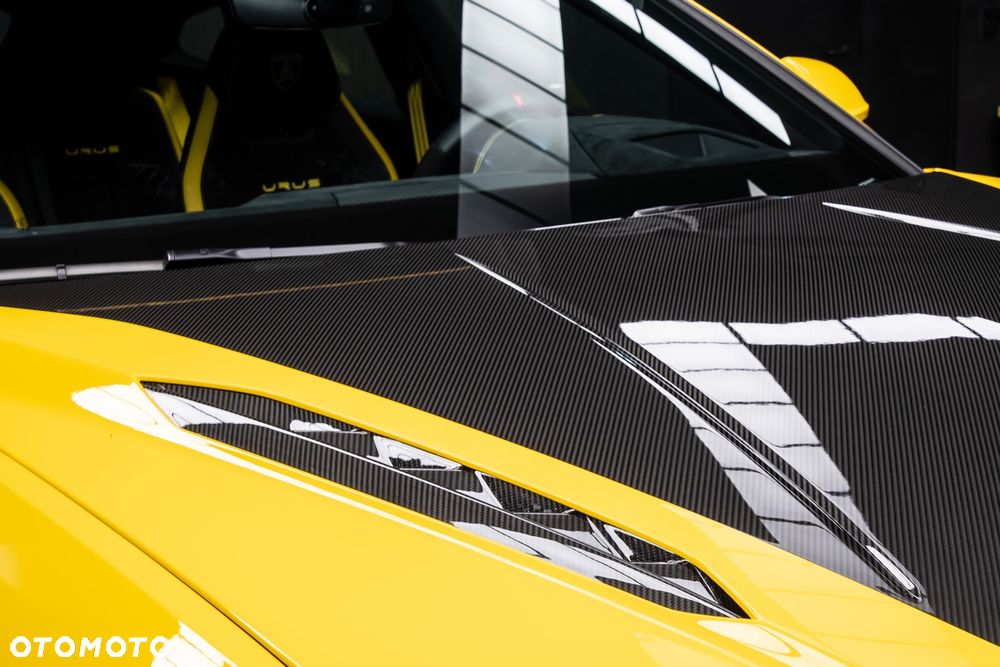 Lamborghini Urus - 10