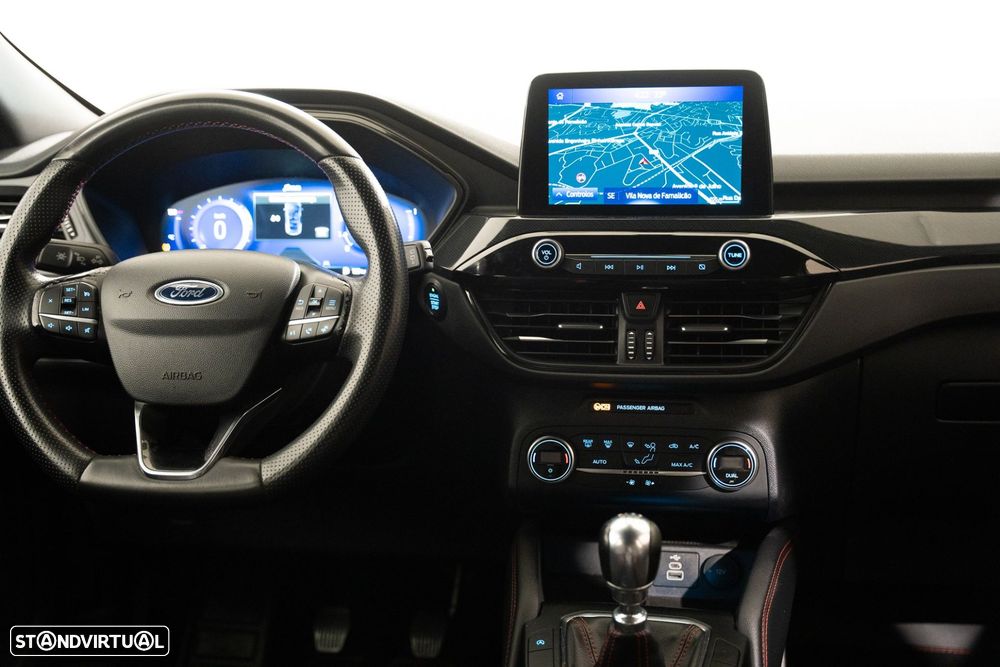 Ford Kuga 1.5 EcoBoost ST-Line - 11