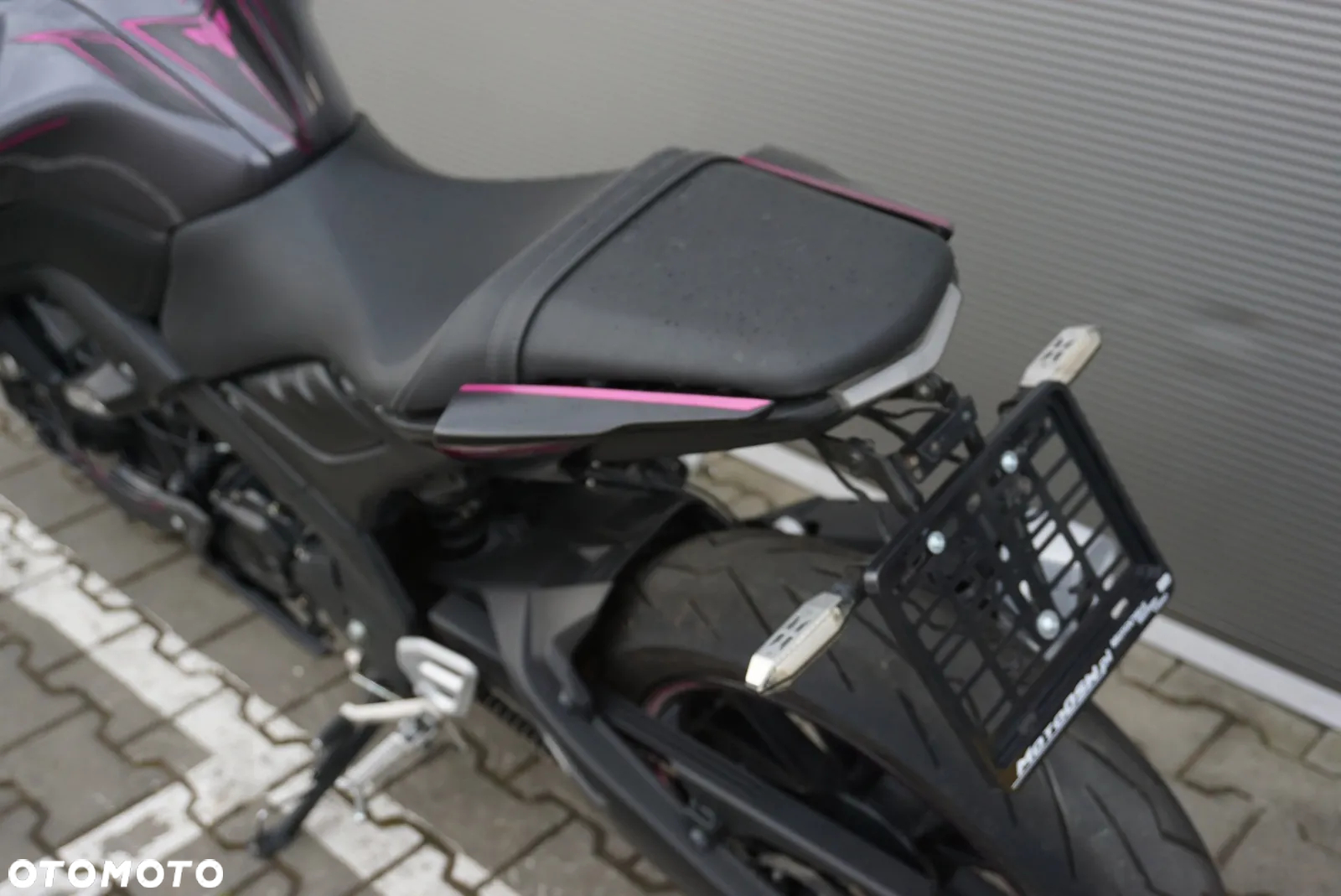 Yamaha MT - 16