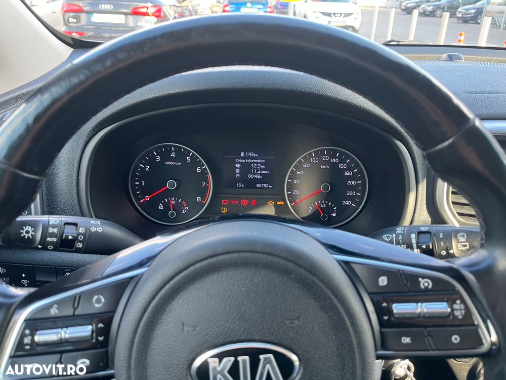 Kia Sportage 1.6 GDI 6MT 4x2 Classic - 11