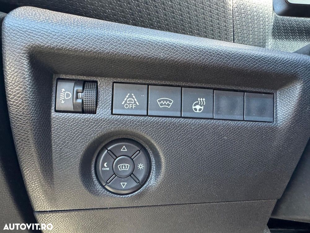 Citroën C4 1.2 PureTech S&S EAT8 Feel - 16