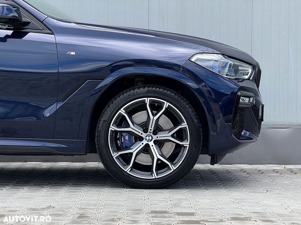 BMW X6 xDrive40i - 11