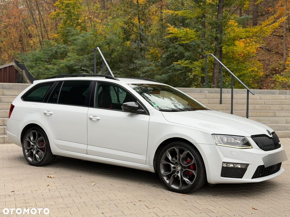 Skoda Octavia 2.0 TDI RS Challenge DSG - 4